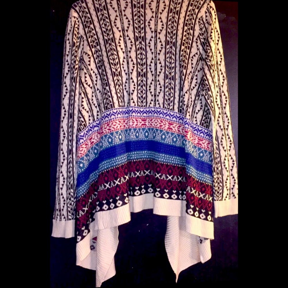 Cato; Tribal Print Pull Over